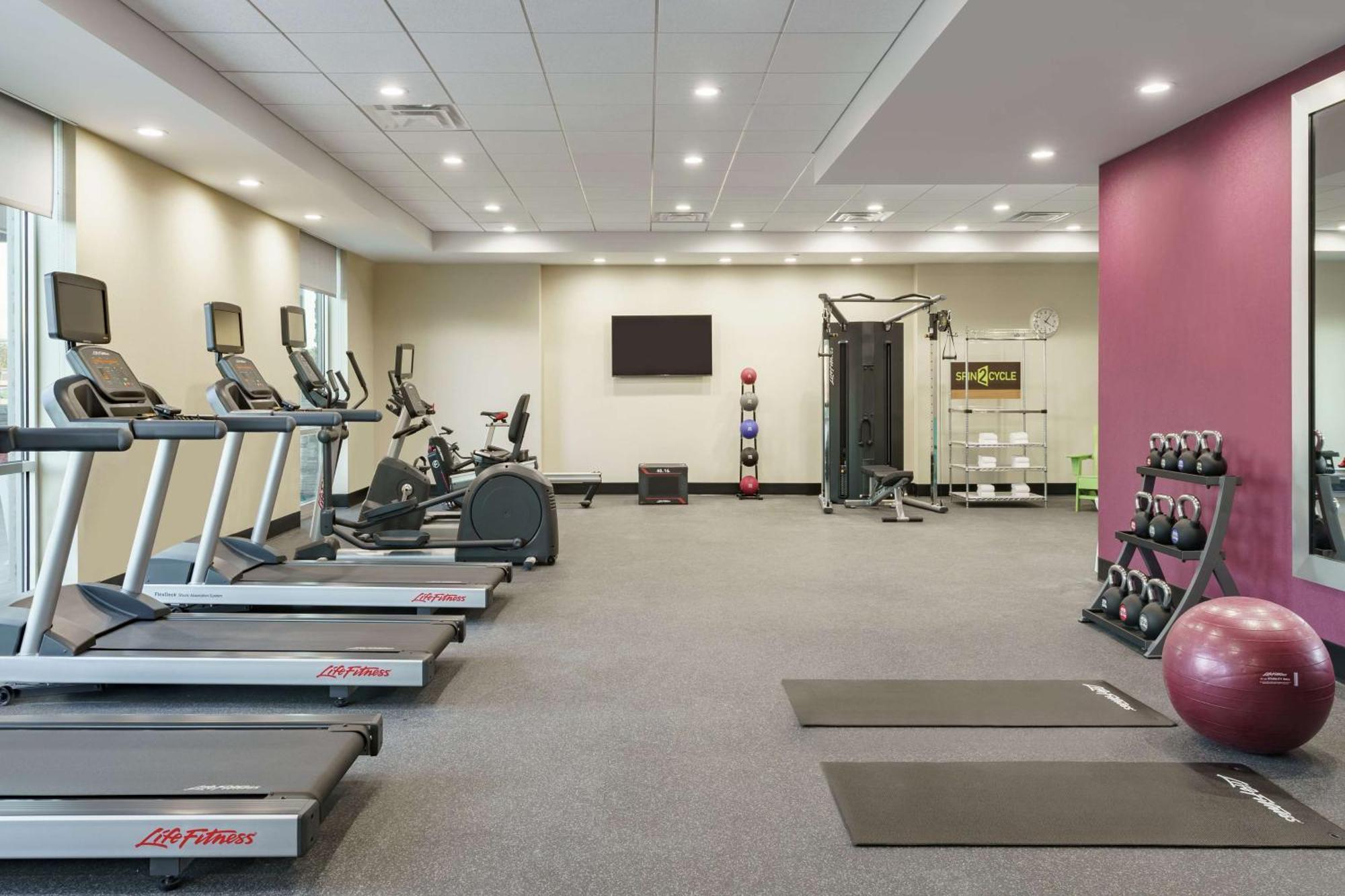 Home2 Suites By Hilton Norfolk Airport Esterno foto